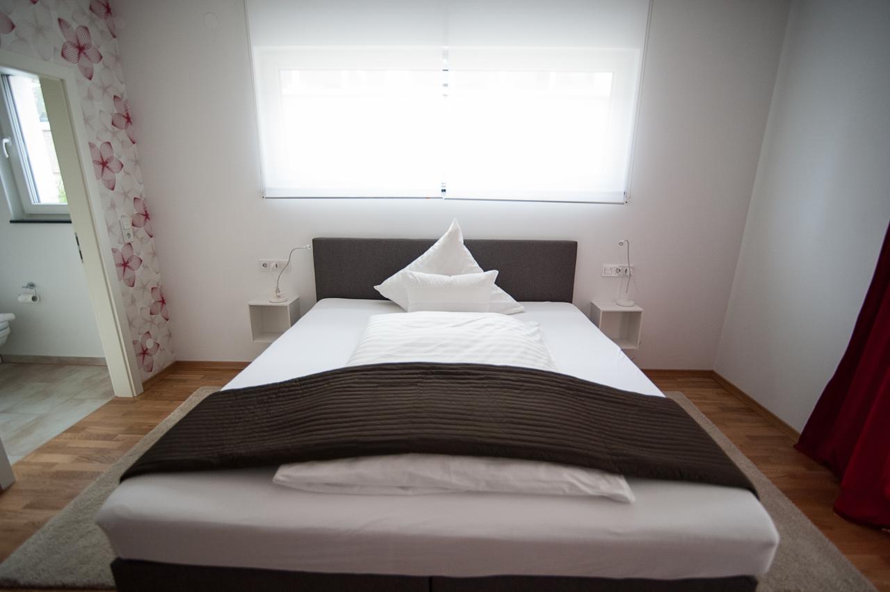 Hotel Apartment Am Arbach Eningen unter Achalm Phòng bức ảnh